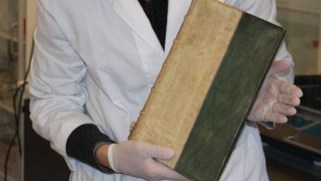 skynews-denmark-book-arsenic_4355683