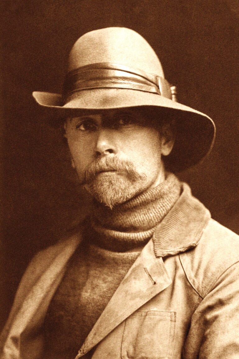 Edward Curtis 1